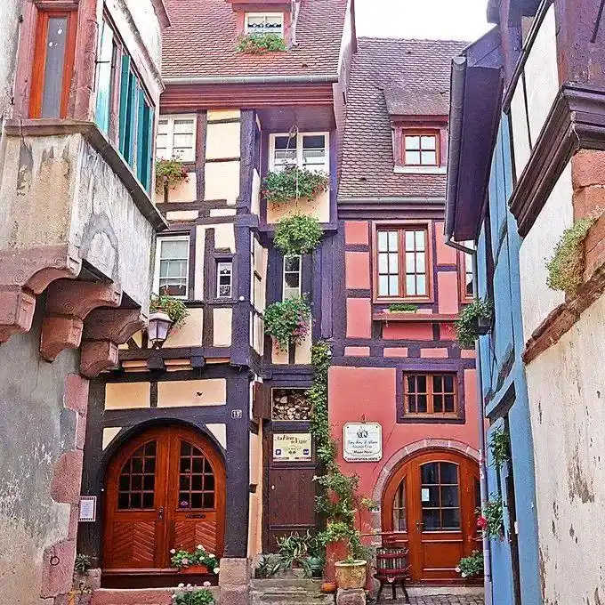 令人怦然心动的法国小镇科尔马