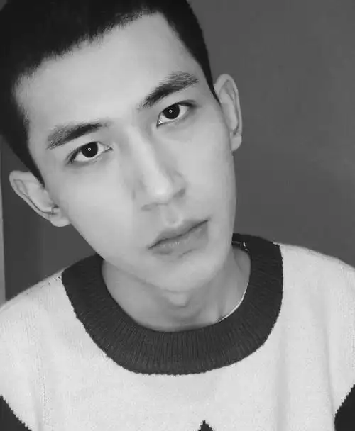 暧男力 background2019男生夏季发型 | 男生寸头分享发型这个东西,说