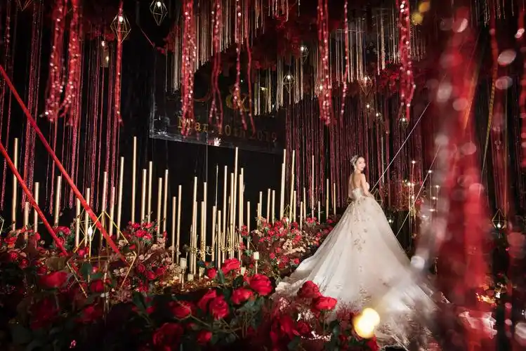 红黑色复古大气婚礼-扬州美寻高端婚礼定制服务有限公司-wed114结婚网