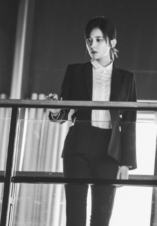 悬疑片风暴舞上线古力娜扎陈伟霆颜值报表网友们议论纷纷