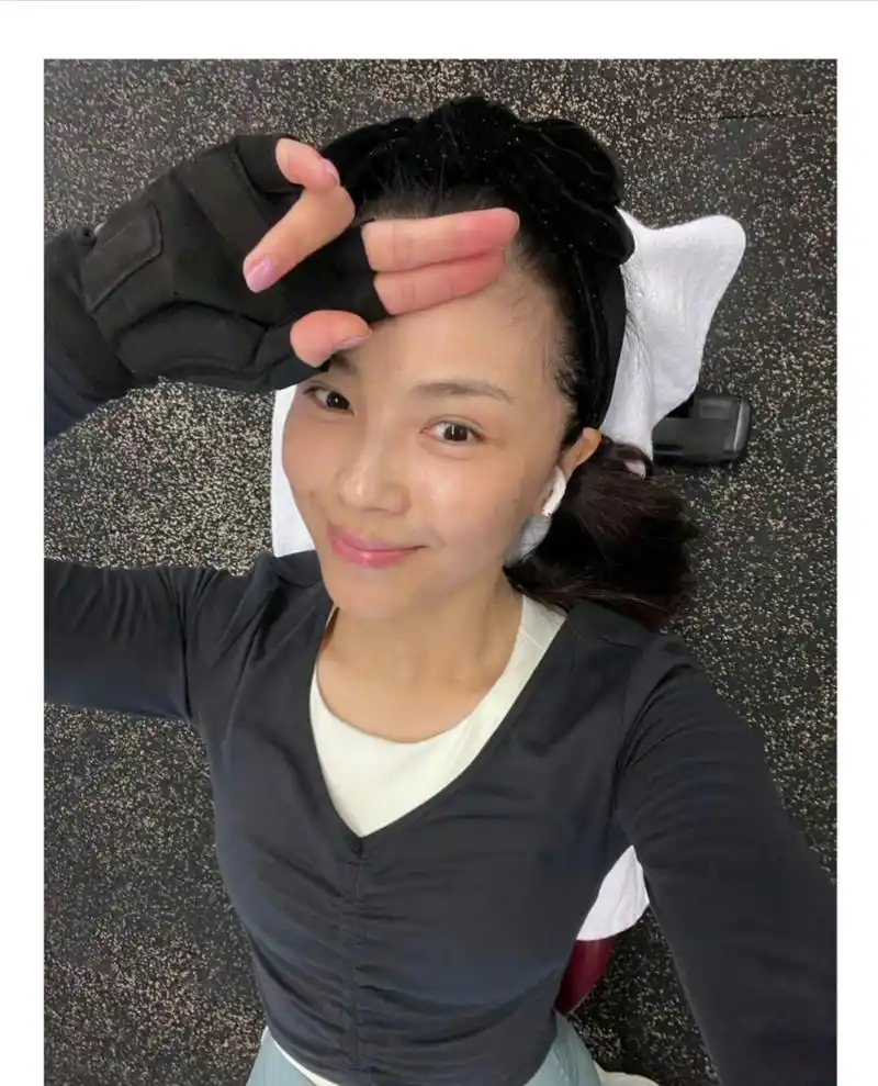 刘涛的素颜照真美,皮肤真好呀