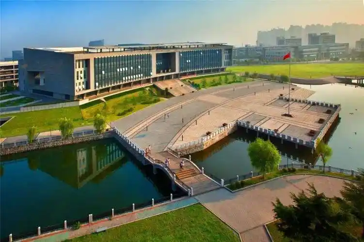 南通大学复试线为国家线录取平均分稳定学专硕初复试专业课考察科目很