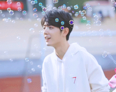 肖战动图 - 堆糖,美图壁纸兴趣社区