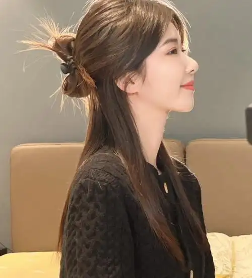 建议女人少披头散发,显老!今年流行这3种"束发",时尚又减龄