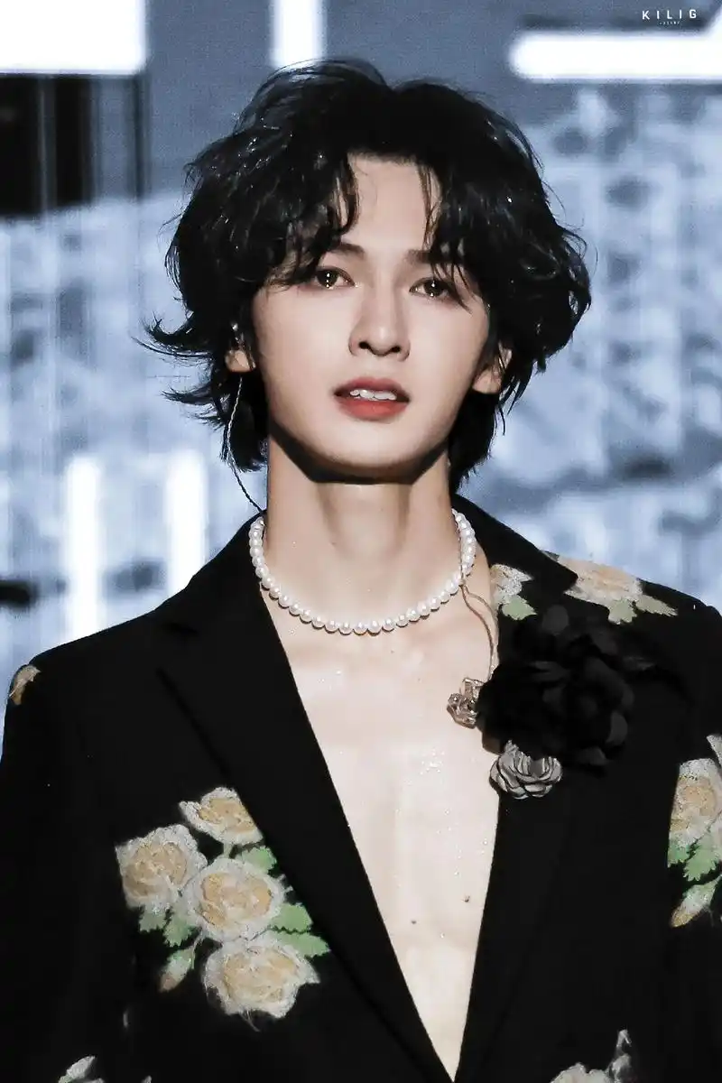 朱正廷 #演唱会 #绝美舞台 #我的神仙爱豆 - 抖音