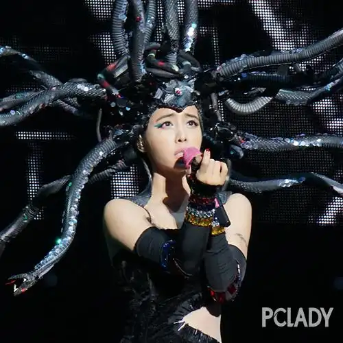 小s蔡依林容祖儿妆容超辣眼