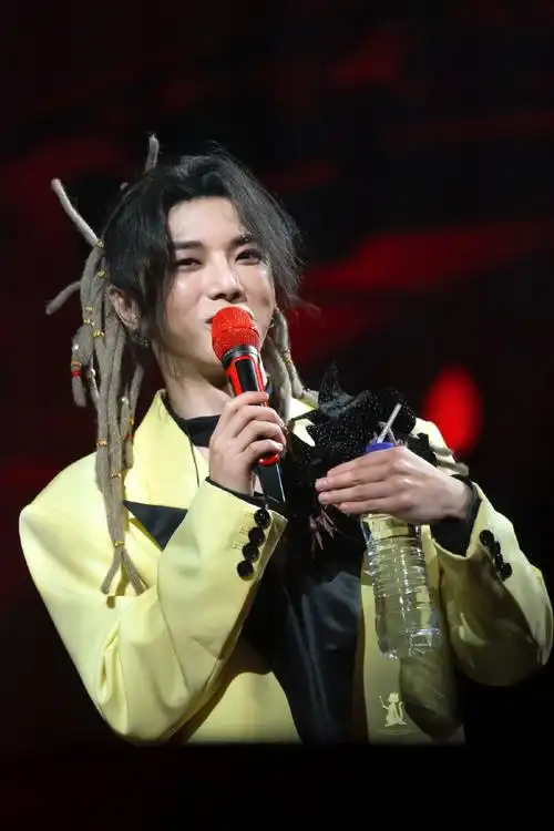 2021华晨宇火星演唱会