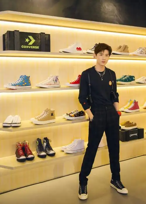 白敬亭converse代言酷帅写真图片