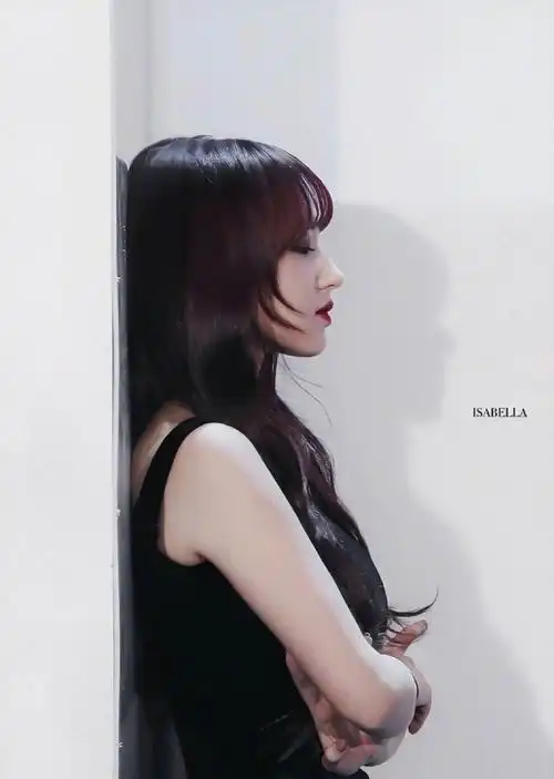 如何评价程潇的颜值天生神颜