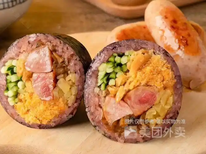 火山石烤肠饭团图片