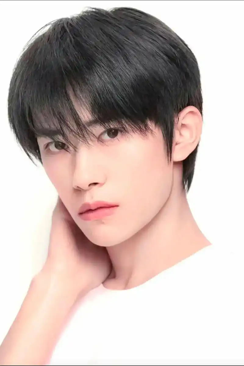 千玺这张真的特别特别好看呀好喜欢! #易烊千玺#眼睛