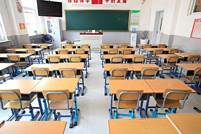 学校教室图片_全景网