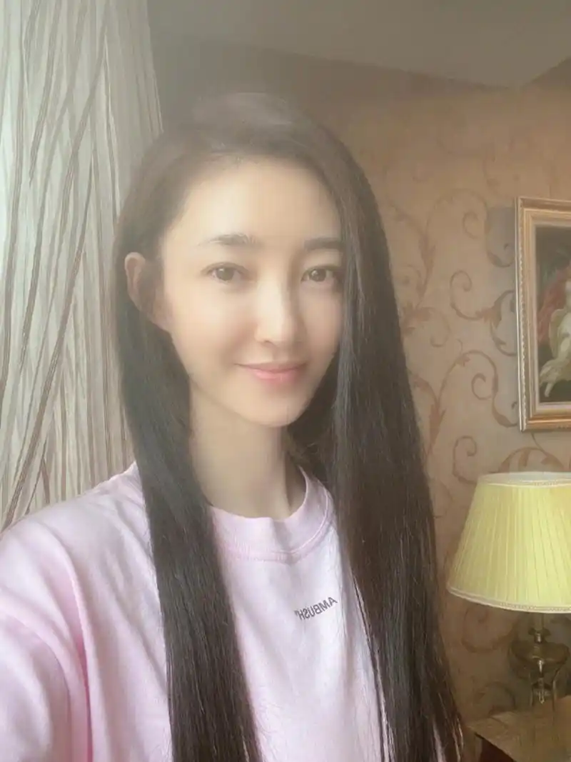 王丽坤素颜女神