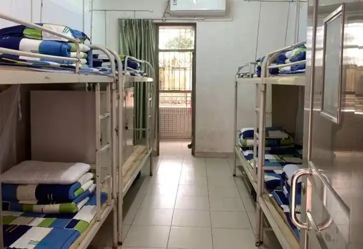 2019广州高中名校探访丨广东实验中学