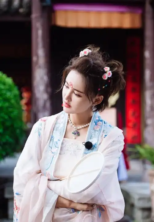 袁弘张歆艺妻子的浪漫旅行第四季图片