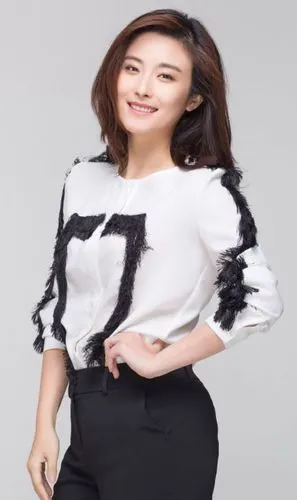 徐百卉最不舍得删的几张照片第6张是多少人的壁纸啊