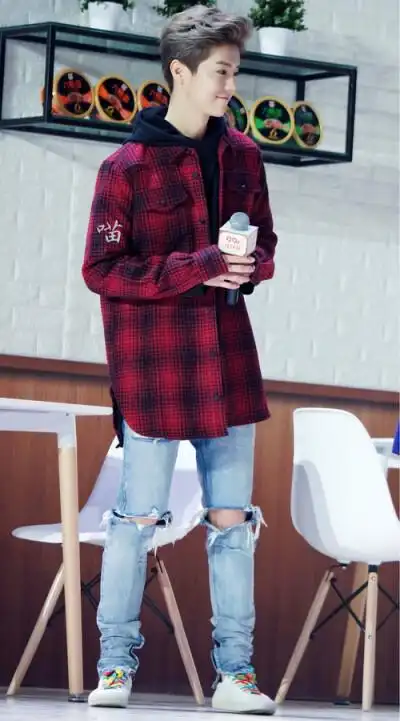 鹿晗愿望季##玖玖爱24小时愿望面馆# 超级喜欢全身照,是最阳光帅气的