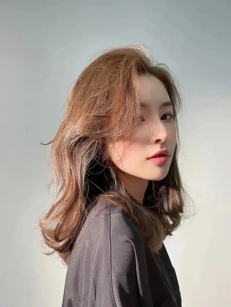 中短发烫发推荐啦.中长发蓬松气垫烫简约高级显脸小蓬松烫发发 - 抖音