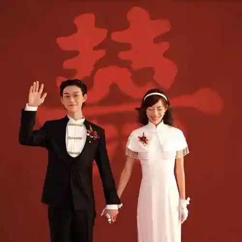 氛围满满的纯色红背景95
精细做工旗袍极简婚纱照
遇上大红喜字