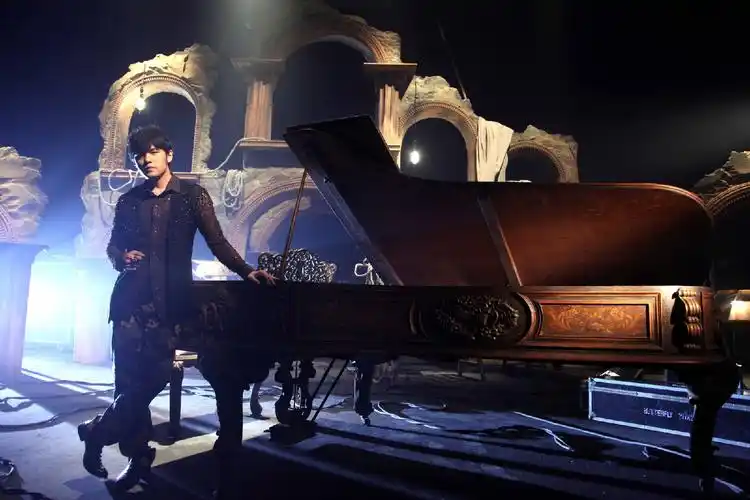 求周杰伦1440*900的电脑壁纸_百度知道