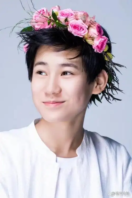 张真源——熠熠生辉的"小柴火"