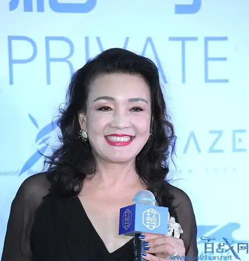 新西兰iphone6国内能用吗张兰判处拘禁1年,不认同法院肃穆