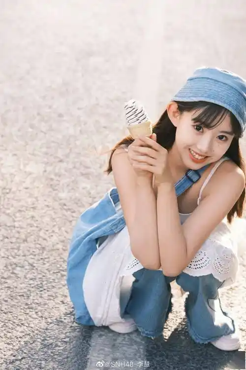 icecreamsnh48马玉灵夏天的冰淇淋不仅清凉甜蜜,而且还