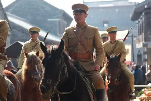黄维德《战火大金脉》饰演乱世枭雄郭林
