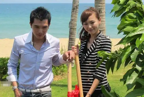 有一种"恩爱"叫罗晋和唐嫣,结婚几年后,成为娱乐圈的模范夫妻