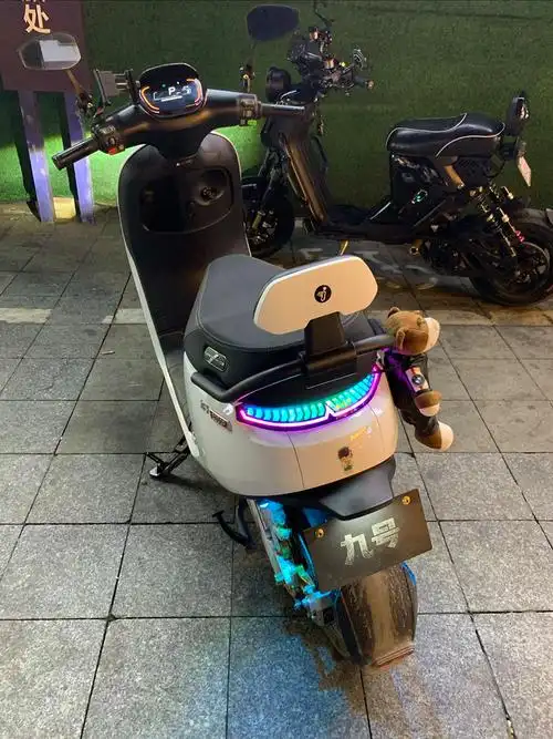 九号电动车整车怎么样 九号e200p,0到50km/h只需要2.