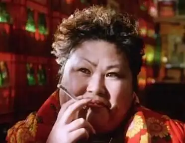 6位肚大腰肥的女星明明胖成圆球为何满不在乎