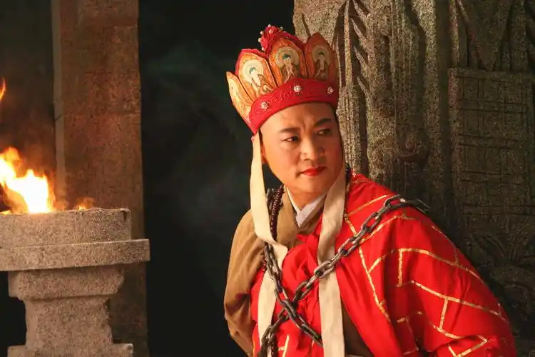 为何《西游记》的妖魔鬼怪宁可饿肚子,也不愿吃猪八戒?_唐僧