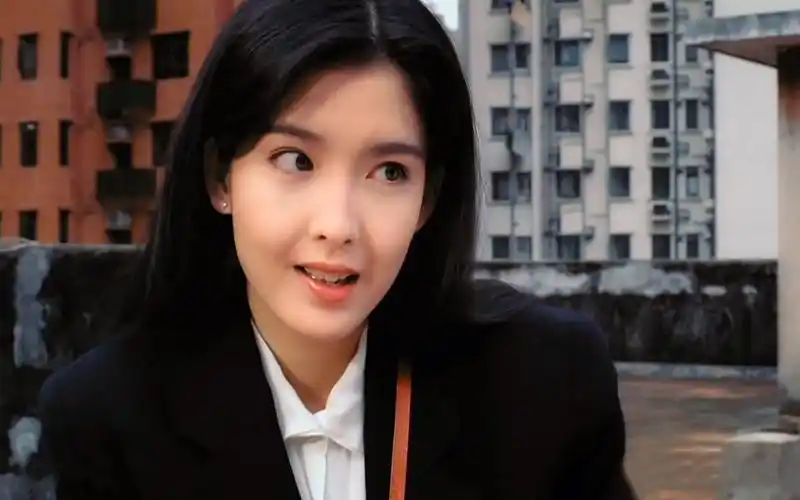 周慧敏巅峰颜值超清大混剪,让你们见识下什么是"玉女掌门人"_哔哩哔哩