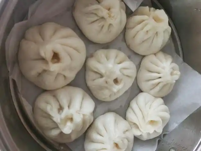 蒸包子