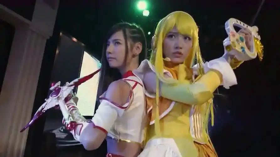 真人版《巴啦啦小魔仙》精彩变身片段盘点