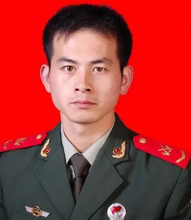 苏州一仓库起火烟台籍消防战士全沾蓉救火牺牲