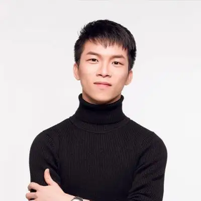 韦伯恩  词:王雪野  曲:杨秉音/李柏漪  编曲:杨秉音/李柏漪  制作人