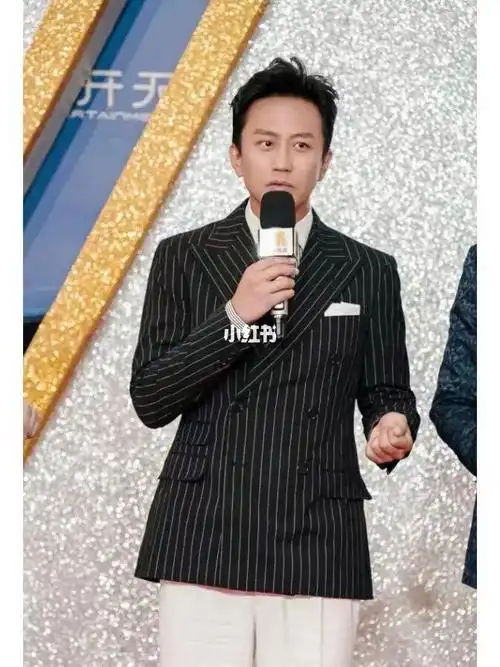 邓超超话 in purple label