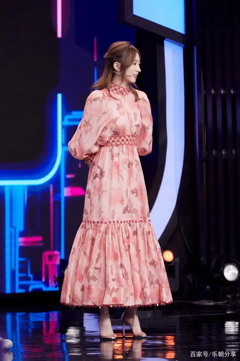 孟美岐美图集锦