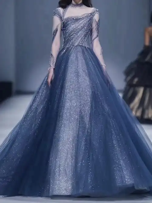 蓝色系礼服第二弹!深蓝夜空里最亮的星星✨