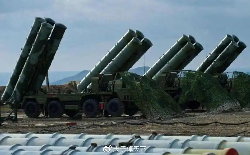 传出试射东风26中程弹道导弹的消息,跨越4000公里极限射程命中目标