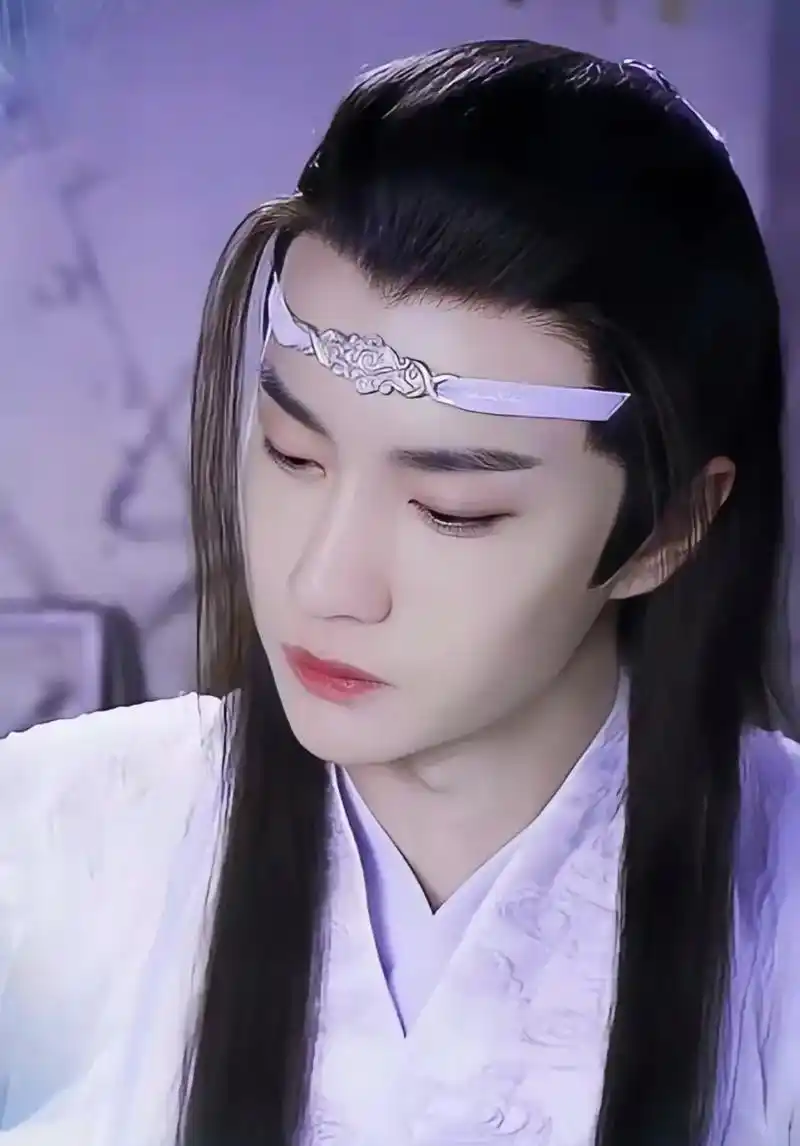 蓝忘机 #古风美男  #古装造型 #王一博  幸得识卿桃花 - 抖音