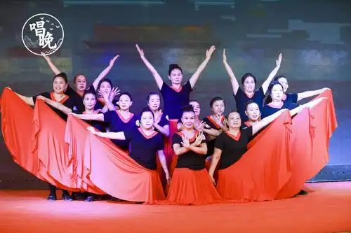 雨天舞蹈队首次决赛剪影