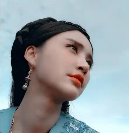 张歆艺食言首演古装戏 吃足苦头盼早日杀青