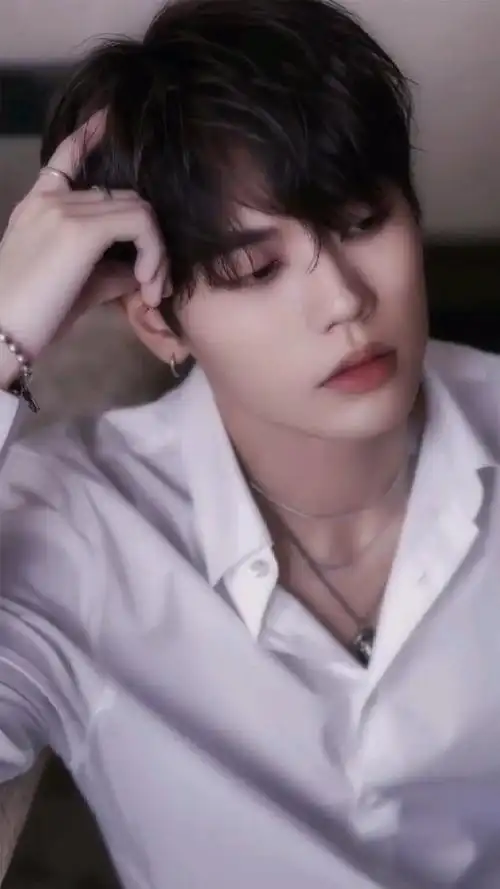 林彦俊动态壁纸_高清竖屏视频下载-火萤壁纸