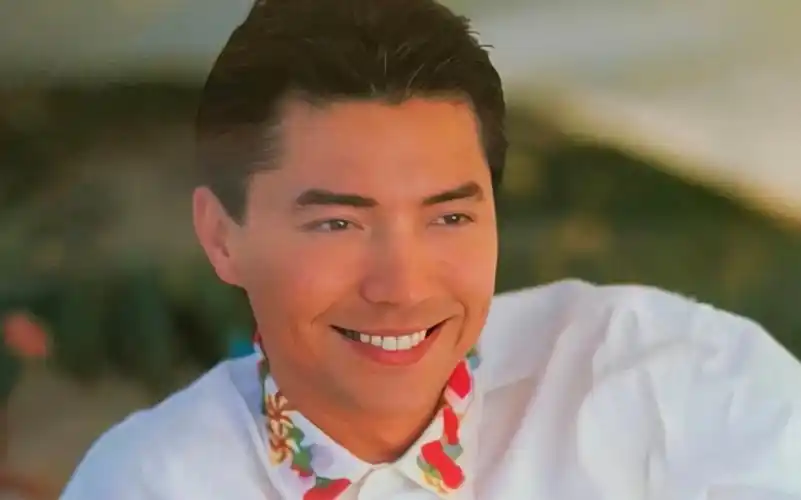 "帅老头年轻时也是只人间小可爱呢!"【尊龙】_哔哩哔哩_bilibili