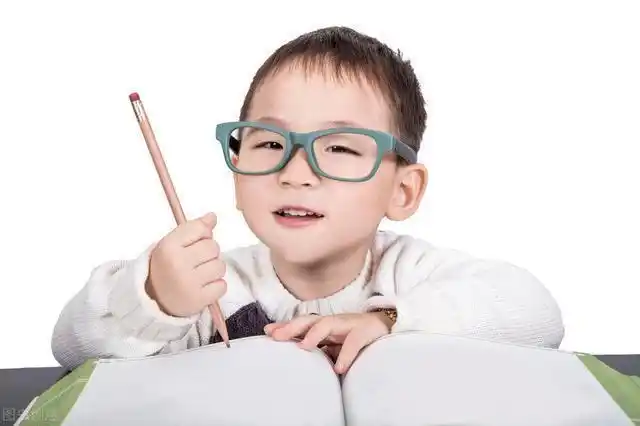 5岁前,"逼"孩子养成这3个习惯!提高记忆力,头脑更聪明