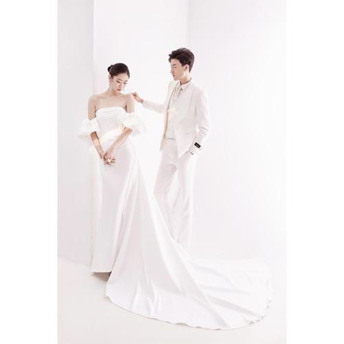 影楼情侣摄影服装抹胸拖尾泡袖缎面礼服时尚个性白色婚纱写真套装【15