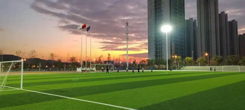 想换壁纸!秋天的校园美到你了吗?