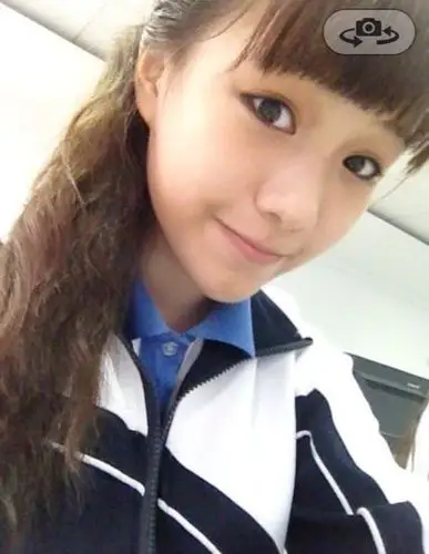 初中女生自拍照片我们都是校服控